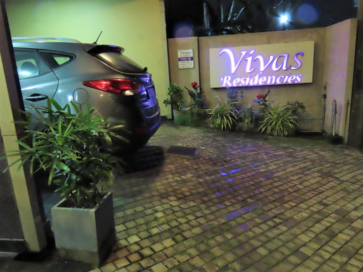 Vivas Residencies Luxury Apartments Dehiwala-Mount Lavinia Exteriör bild
