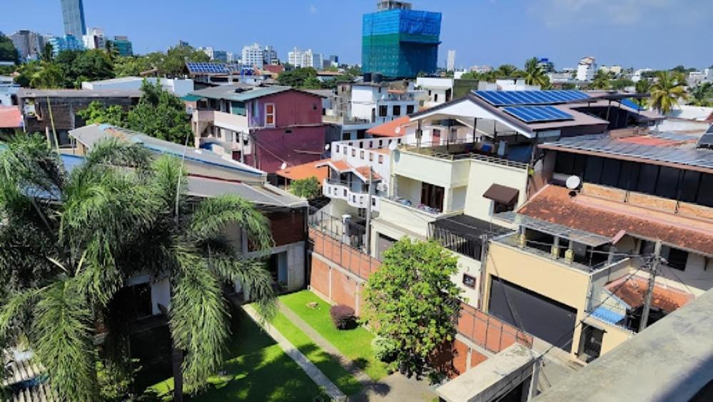 Vivas Residencies Luxury Apartments Dehiwala-Mount Lavinia Exteriör bild